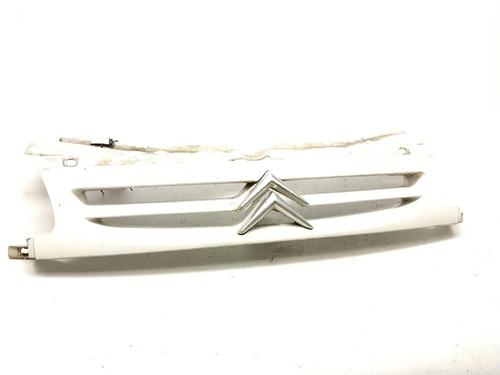 Used Grille Grille 39119538 39119538