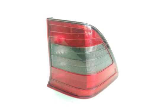 Used Right taillight Right taillight MERCEDES-BENZ C-CLASS T-Model (S202) C 180 T (202.078) (122 hp) 33871525 33871525