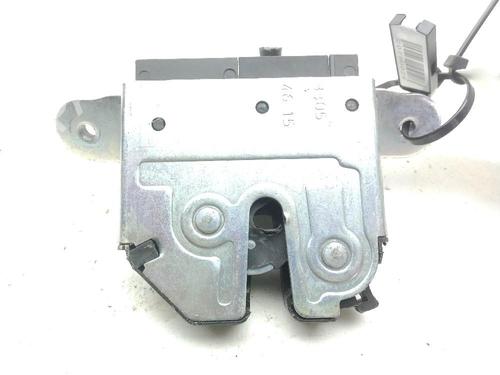 Used Tailgate lock OPEL ASTRA K (B16) 1.6 CDTi (68) (110 hp) 24049078