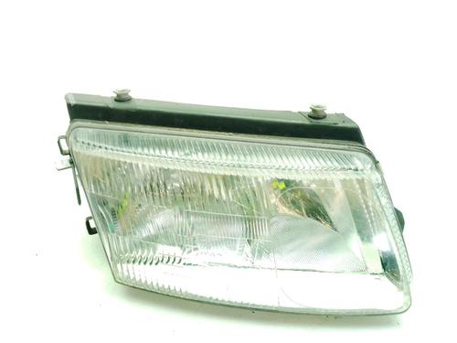 Used Right headlight VW PASSAT B5 Variant (3B5) 1.9 TDI (90 hp) 32280545