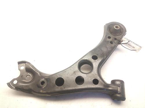 Left front suspension arm TOYOTA COROLLA Estate (_E21_) 2.0 Hybrid (MZEH12) | BP24002957M12