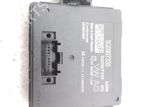 Used Electronic module AUDI A3 Sportback (8VA, 8VF) 2.0 TFSI (190 hp) 21800673