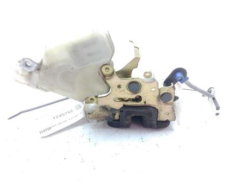 Tailgate lock SUZUKI GRAND VITARA II (JT, TE, TD) 1.9 DDiS All-wheel Drive (JT419, TD44, JB419WD, JB419XD,... | BP19698001C101 
