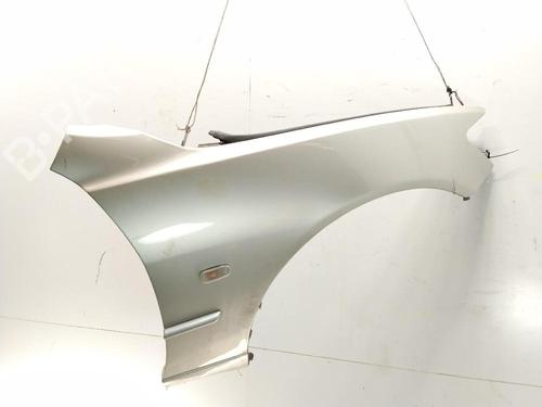 Used Right front fenders Right front fenders 37088022 37088022