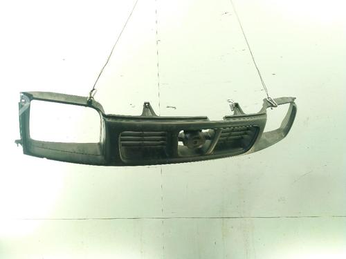 Used Grille NISSAN PICK UP (D22) 2.5 TD 4WD (103 hp) 29765314