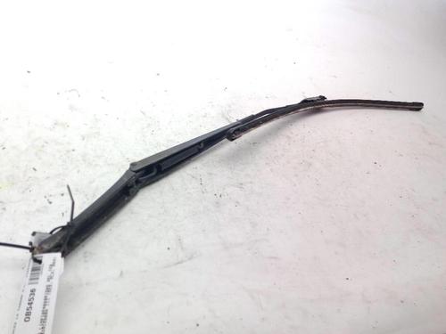 Used Front windshield wiper arm SKODA OCTAVIA III (5E3, NL3, NR3) 1.6 TDI (105 hp) 27173363