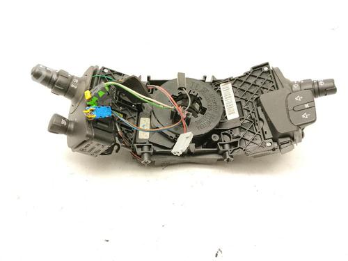 Forlygtekontakt Forlygtekontakt RENAULT SCÉNIC II (JM0/1_) 1.6 (JM0C, JM0J, JM1B) (113 hp) 39739488 39739488
