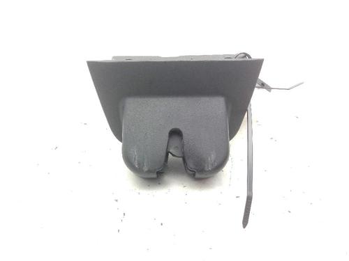 Used Tailgate lock AUDI A3 (8P1) 2.0 TDI 16V (140 hp) 20642907