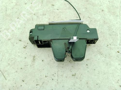 Used Tailgate lock PEUGEOT 407 SW (6E_, 6D_) 2.0 HDi 135 (136 hp) 26539924