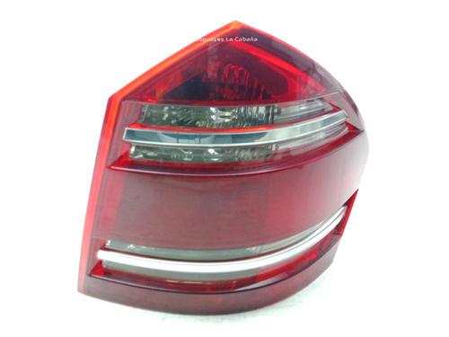 Used Right taillight Right taillight MERCEDES-BENZ GL-CLASS (X164) GL 320 CDI 4-matic (164.822) (224 hp) 30477132 30477132