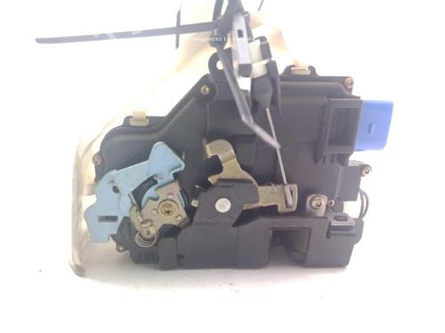 Front left lock VW GOLF V (1K1) 2.0 TDI 16V | BP24003335C98 