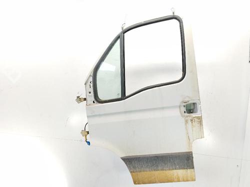 Used Left front door Left front door IVECO DAILY IV Platform/Chassis 35C17, 35C17 /P, 35S17, 35S17 /P, 35S17 D (170 hp) 34418719 34418719