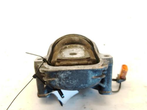 Engine mount AUDI A4 B8 Avant (8K5) 2.0 TDI | BP27979399M89 - Image 4