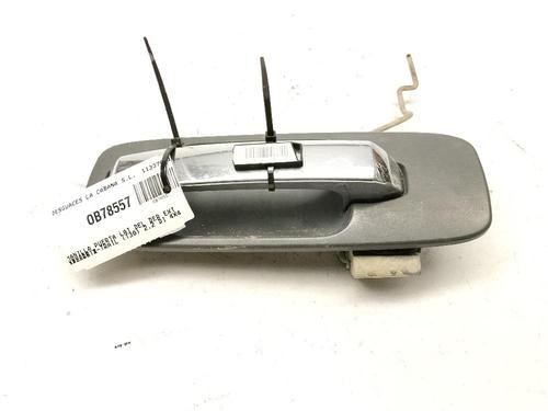 Used Front right exterior door handle Front right exterior door handle 39225546 39225546