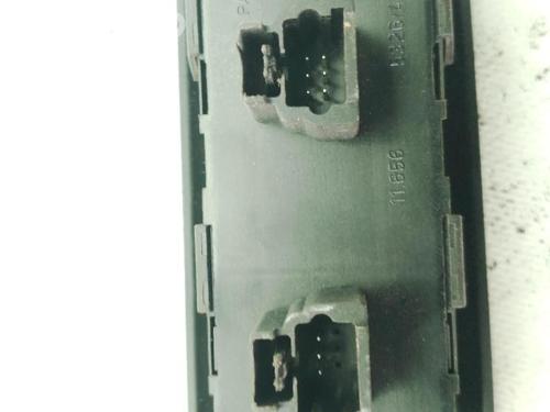 Left front window switch PEUGEOT 407 (6D_) 2.0 HDi 135 (6DRHRH, 6DRHRE, 6DRHRG, 6DRHRJ) | BP28508961I27
