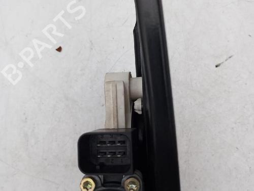 Used Rear left window mechanism Rear left window mechanism MERCEDES-BENZ E-CLASS (W211) E 240 (211.061) (177 hp) 39579558 39579558