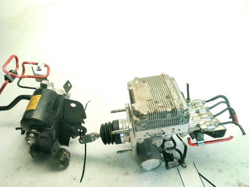 Used ABS pump TOYOTA YARIS (_P13_) 1.5 Hybrid (NHP130_) (101 hp) 24544268