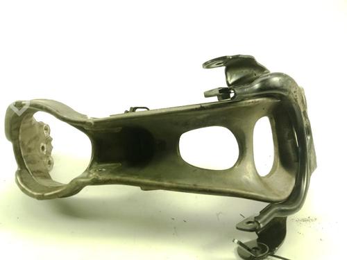 Used Right front steering knuckle CITROËN C5 III (RD_) 2.0 HDi 150 / BlueHDi 150 (RDRHEA, RDRHE8, RDAHRM,... (150 hp) 18482643