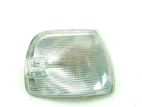 Used Right front indicator VW TRANSPORTER T4 Van (70A, 70H, 7DA, 7DH) 1.9 TD (68 hp) 31848425