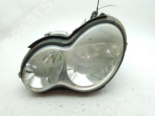 Used Left headlight Left headlight MERCEDES-BENZ C-CLASS (W203) C 220 CDI (203.008) (150 hp) 24000029 24000029