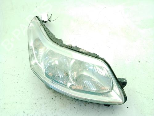 Used Right headlight Right headlight CITROËN C4 I Saloon 1.6 HDi (109 hp) 28578138 28578138