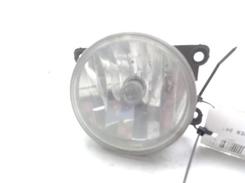 Used Right front fog light PEUGEOT 5008 (0U_, 0E_) 1.6 HDi (110 hp) 18365538