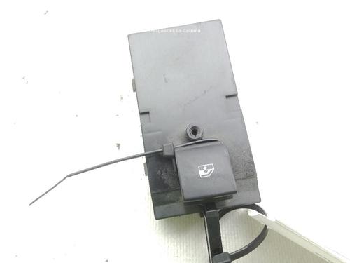 Used Right front window switch OPEL MERIVA B MPV (S10) 1.7 CDTI (75) (110 hp) 24044701