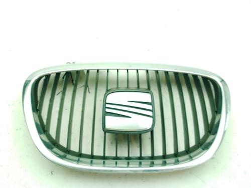 Used Grille SEAT ALTEA (5P1) 2.0 TDI 16V (140 hp) 29697953