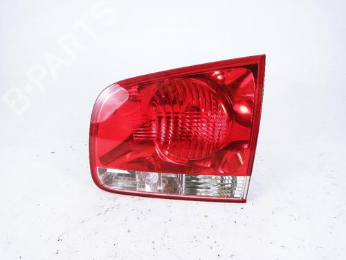 Used Right tailgate light Right tailgate light VW TOUAREG (7LA, 7L6, 7L7) 3.0 V6 TDI (225 hp) 18365933 18365933