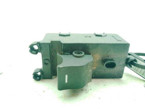 Used Right front window switch Right front window switch HYUNDAI i40 I CW (VF) 1.7 CRDi (136 hp) 24102881 24102881
