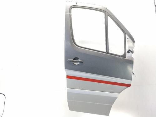 Used Right front door Right front door MERCEDES-BENZ SPRINTER 3,5-t Bus (B906) 318 CDI (906.731, 906.733, 906.735) (184 hp) 33953969 33953969