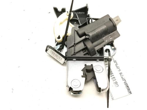 tailgate-lock-audi-a4-b8-8k2-2007-2008-2009-2010-2011-2012-2013-2014-2015-2016-2017-40278557 main image
