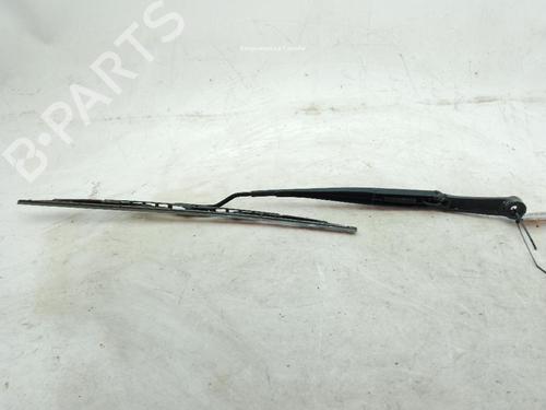 Front windshield wiper arm KIA SPORTAGE III (SL) 2.0 CRDi AWD | BP24049257C143 