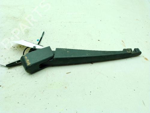 Used Rear windshield wiper arm Rear windshield wiper arm PEUGEOT 3008 II SUV (MC_, MR_, MJ_, M4_) 1.5 BlueHDi 130 (131 hp) 25303193 25303193