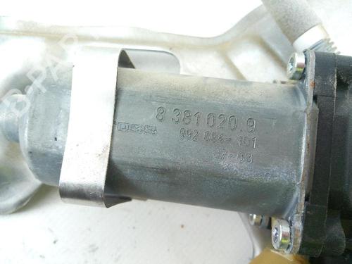 Front right window mechanism LAND ROVER RANGE ROVER III (L322) 3.6 D 4x4 | BP18367303C23 