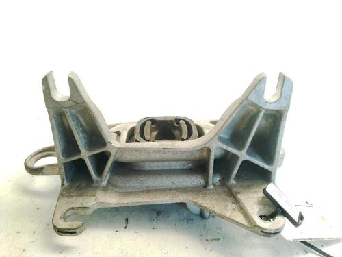 Used Engine mount Engine mount RENAULT MEGANE IV Grandtour (K9A/M/N_) 1.3 TCe 140 (K9NB) (140 hp) 25781389 25781389