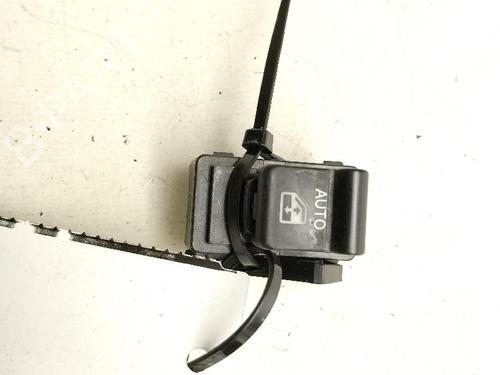 right-front-window-switch-jeep-renegade-suv-bu-b1-bv-2014-36947346 main image