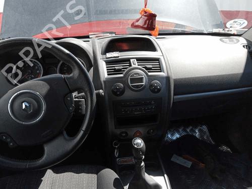 Used Parts RENAULT MEGANE II Saloon (LM0/1_) 2.0 (135 hp) 4415412