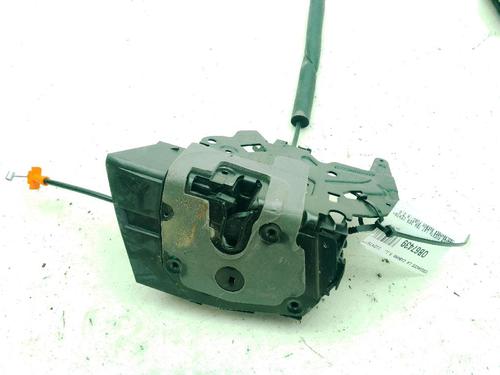 rear-left-lock-jaguar-xe-x760-2015-28419705 main image