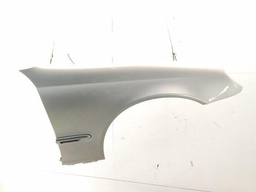 Used Right front fenders MERCEDES-BENZ C-CLASS (W203) C 200 CDI (203.004) (116 hp) 31871138