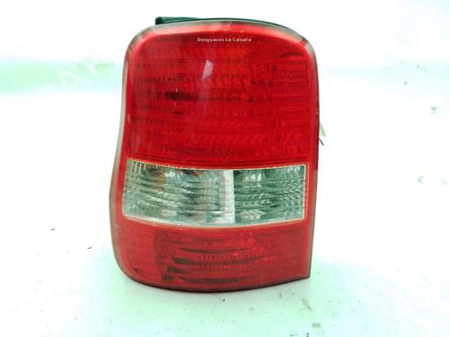 Farolim esquerdo KIA CARNIVAL II (GQ) 2.9 CRDi (144 hp) 32155217