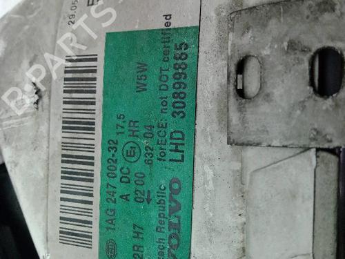 Right headlight VOLVO V40 Estate (645) 1.9 DI | BP29555100C29 