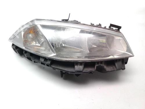 Used Right headlight RENAULT MEGANE II Saloon (LM0/1_) 1.6 (113 hp) 30844864