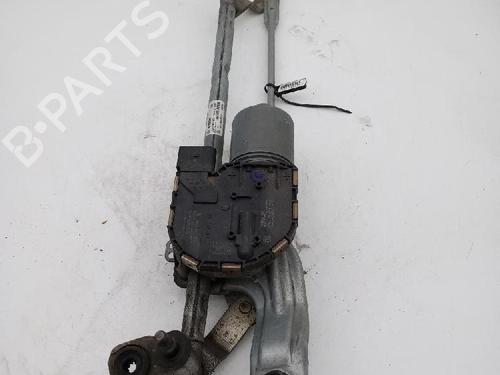 Used Front wiper motor Front wiper motor VW GOLF VII (5G1, BQ1, BE1, BE2) 1.6 TDI (105 hp) 18358337 18358337