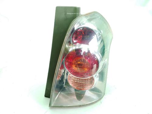 Højre baglygte TOYOTA COROLLA Verso (ZER_, ZZE12_, R1_) 2.2 D-4D (AUR10_, AUR10R) (136 hp) 30747126