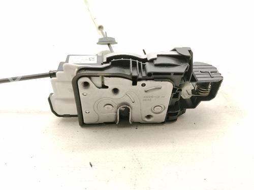 other-volvo-v40-hatchback-525-2012-2013-2014-2015-2016-2017-2018-2019-36496926 main image