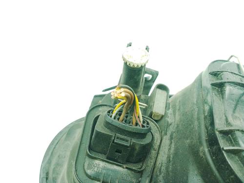 Right headlight VW GOLF IV (1J1) 1.4 16V | BP30919879C29