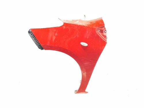 left-front-fenders-toyota-yaris-_p9_-2005-2006-2007-2008-2009-2010-2011-2012-2013-2014-32438104 main image