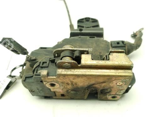rear-left-lock-vw-passat-b5-3b2-1996-1997-1998-1999-2000-2001-39766232 main image