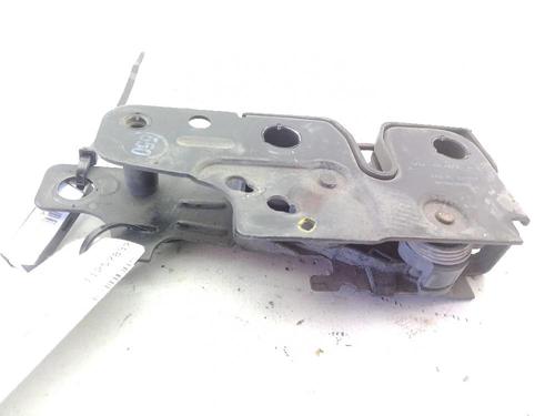 Hood lock AUDI A3 (8P1) 2.0 TDI 16V | BP29421417C133 